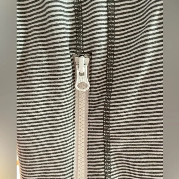 Lululemon Define jacket - Picture 4 of 7